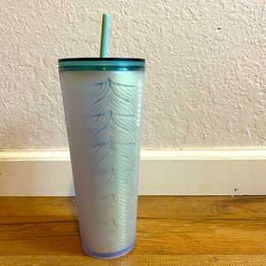 Starbucks 24 oz Mermaid Tail Shiny Light Green Plastic Tumbler